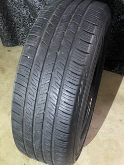 1 Goodyear tire 235/60/18 