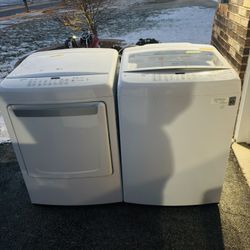LG Washer And Gas Dryer Set