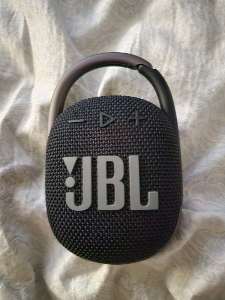 JBL CLIP 4 Bluetooth SPEAKER