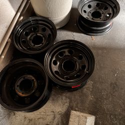 5 Lug Steelies