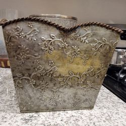 Vintage 9" Rustic Galvanized Braided Bucket