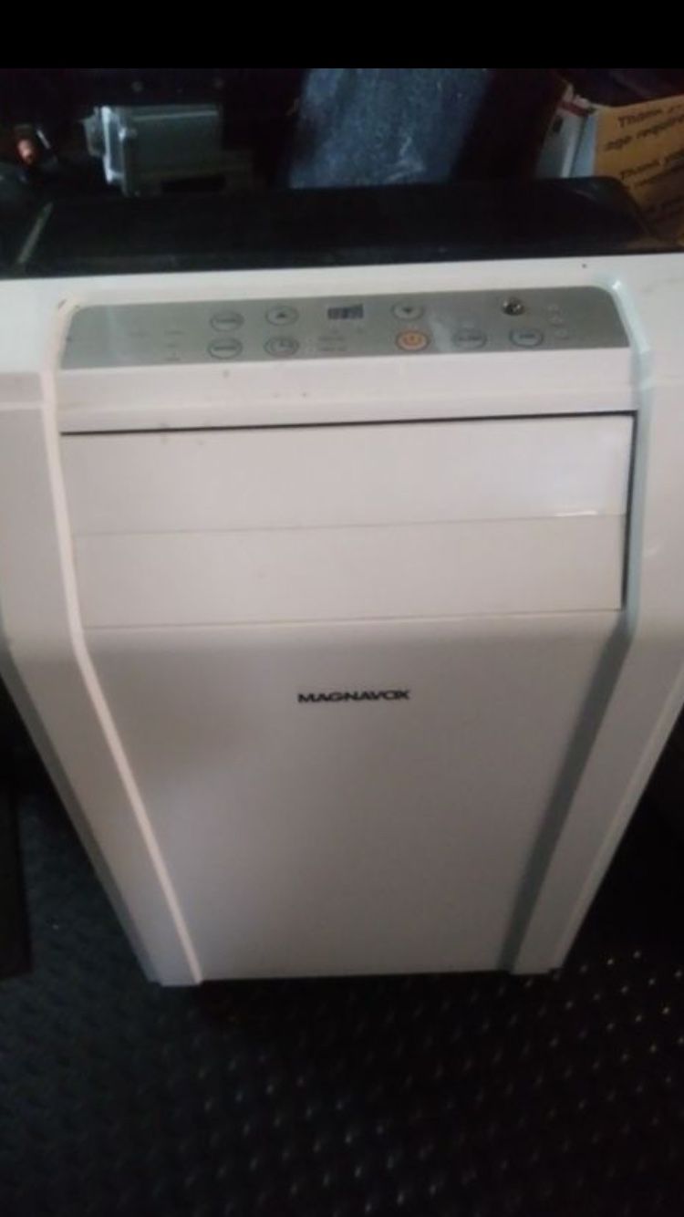 Magnavox portable a/c model p-12pe 12,000 btu. Used for one week in pop up camper works great paid 250