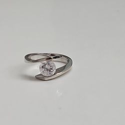 2 1/4 Carat Classic Round Cut Diamond Engagement Ring  14KWhite GoldSigned 14kJU