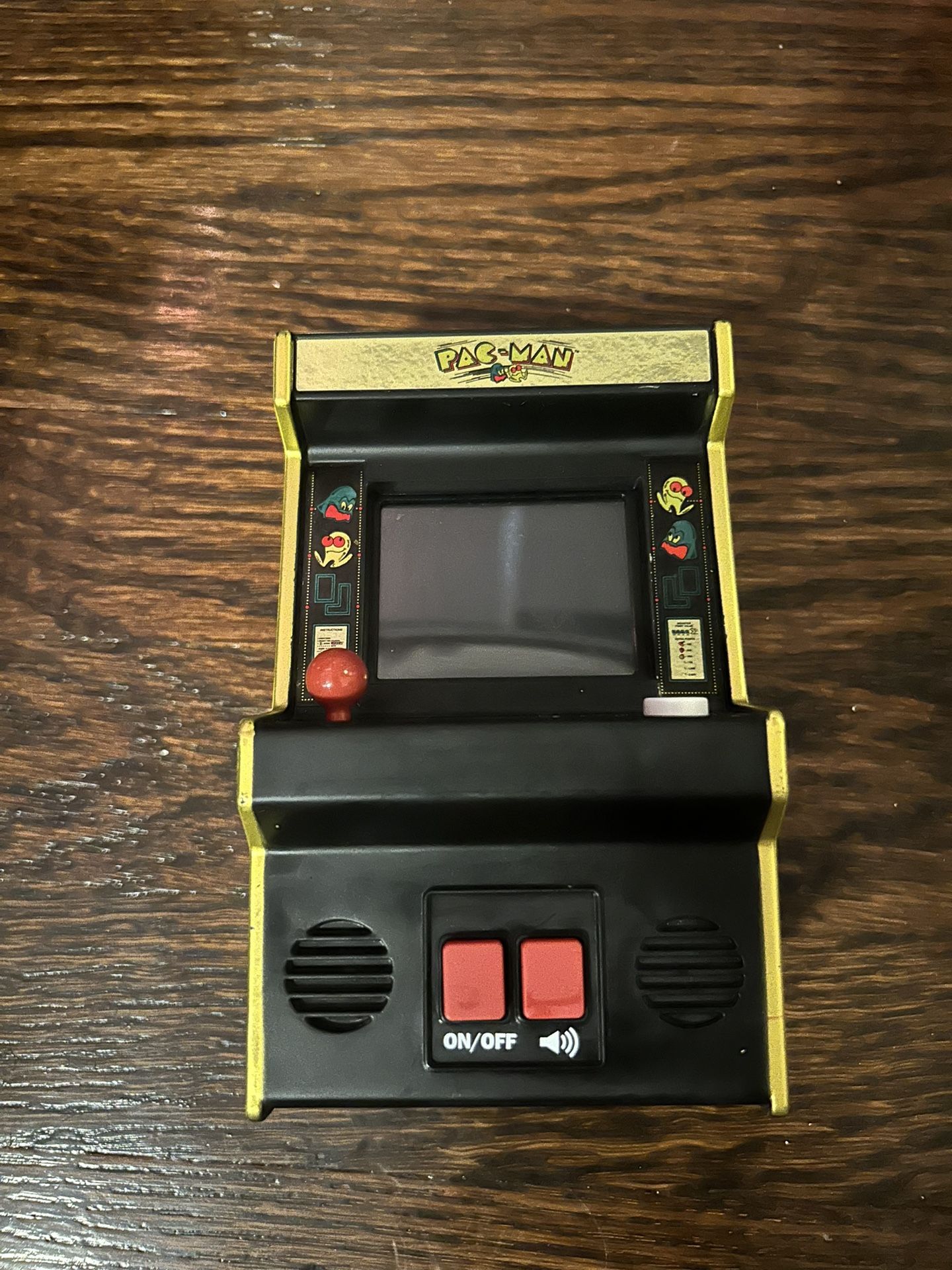 Pac-Man Mini Arcade – Fun Retro Gift, Only $10!