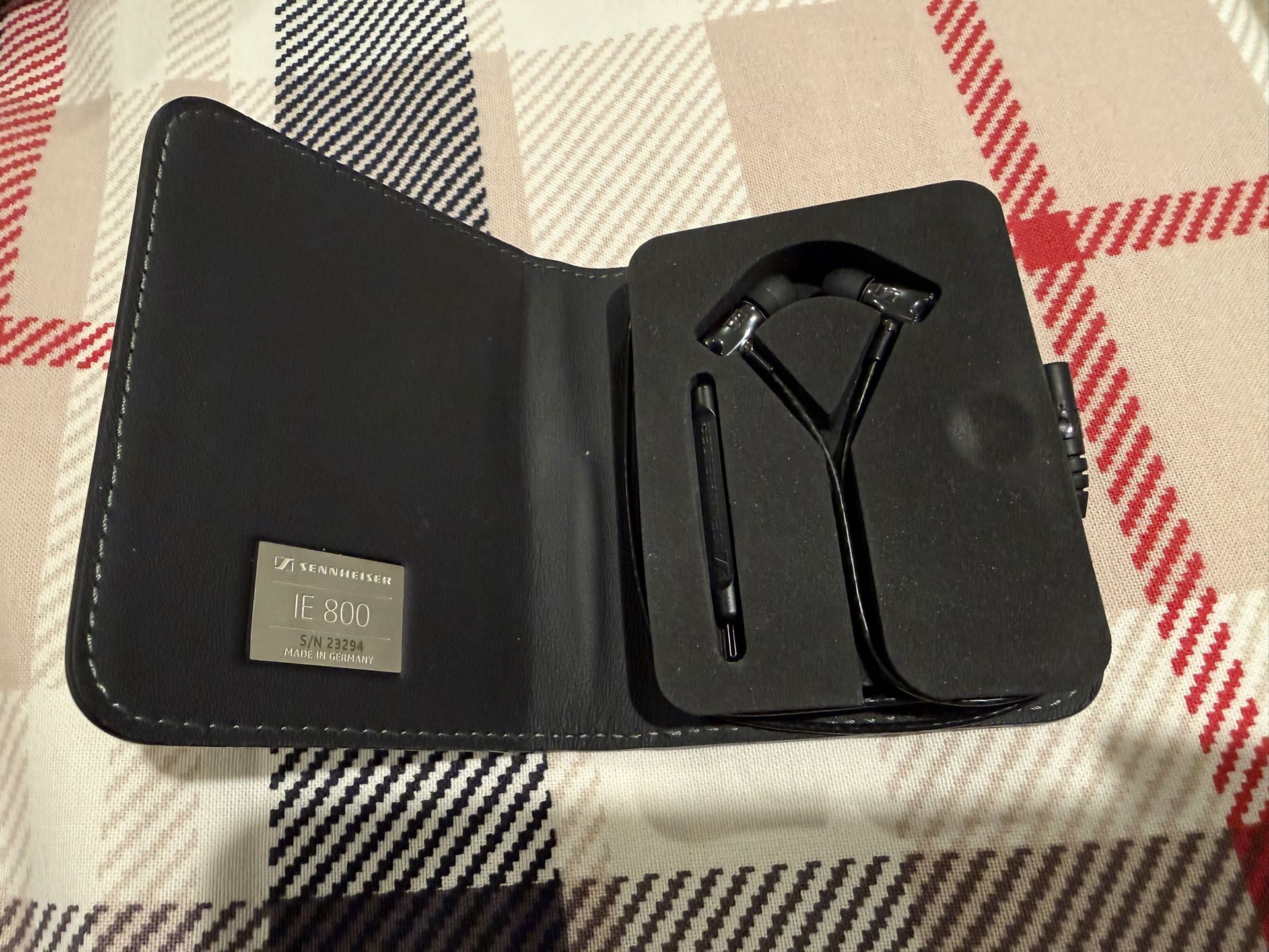 Sennheiser IE800