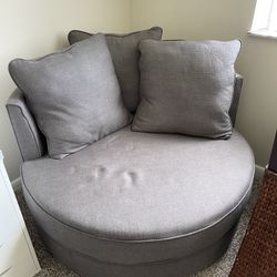 Round 45” Wide Chair And A Half/Loveseat