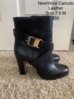 Woman’s Black Boots, Size 7.5M