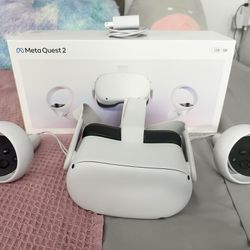 Meta Quest 2 - 128 GB - Includes Box And Wall Mount - Like New - Aka Oculus