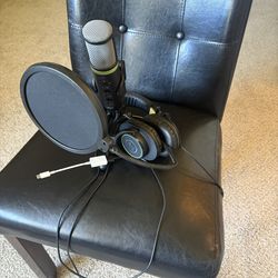 Rapper Mobile Recording Studio