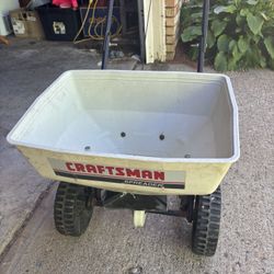 Craftsman Lawn Fertilizer Spreader 