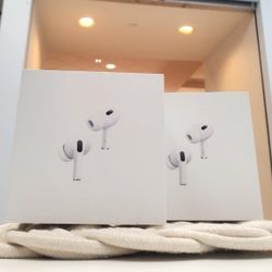 Apple Airpods Pro 2nd Generation Bluetooth Earbuds New 