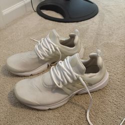 Nike Air Presto Triple White
