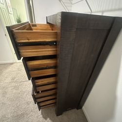 Modern wooden Dresser 