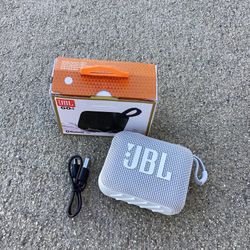 Waterproof and Dustproof Bluetooth Speaker, Big Pro Sound with Punchy bass, 7-Hour Built-in Battery