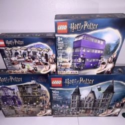 LEGO Harry Potter Wizarding World Complete Sets 76(contact info removed)6 76(contact info removed)3 lot