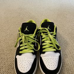 Air Jordan 1 Low SE - Men’s 12 
