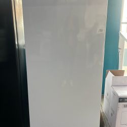 33” Wide 71 Height Frigidare Frezer 1 Months Use 