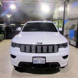 2021 Jeep Grand Cherokee Laredo X Sport