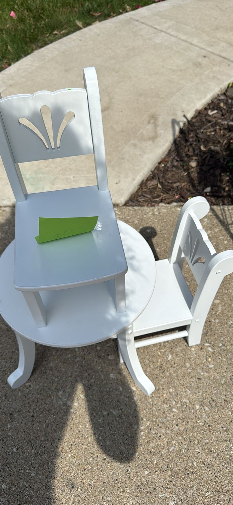 DOLL Table And Chairs Kid Kraft