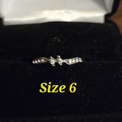 Silver Ring w/CZ's