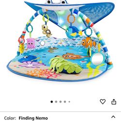 Finding Nemo Lights & Music Gym