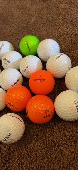 26 Mint Titleist Velocity Golf Balls