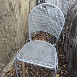 Great Lightweight Chairs Newly Painted