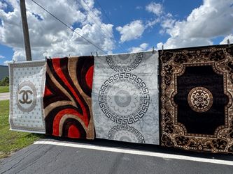 tired of cheap online rugs? come feel the quality of the rugs u are buying see 👇