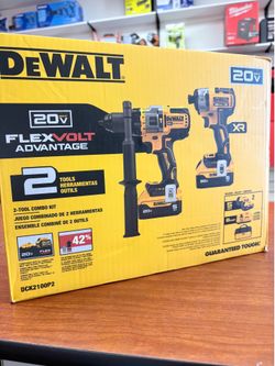 Dewalt new Kit hammer drill and impact 5ah batteries and rapid charger