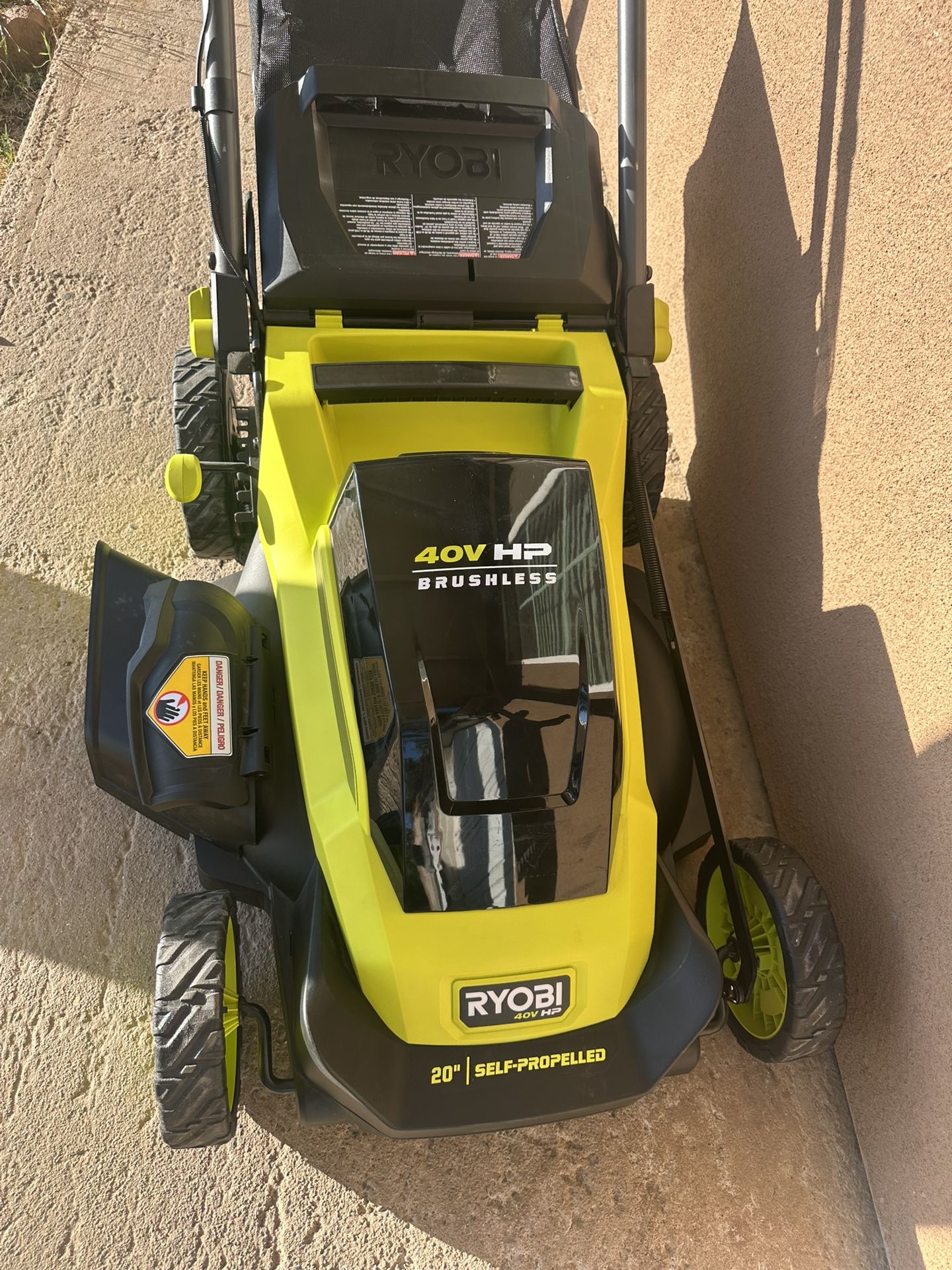 Ryobi 40V HP Brushless 20 in. Cordless Electric Battery Walk Behind Self-Propelled Lawn Mower