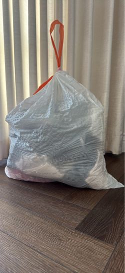 BAG OF WOMENS CLOTHING MUST GO
