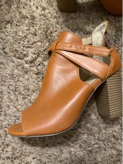 GAP heeled sandals