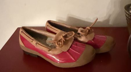 Ugg rain duck shoes