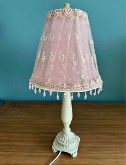 Pottery Barn Vintage Pink Lace Table Lamp