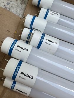 Philips InstantFit T8 LED tubes (model 8.5T8/MAS/36-840/IF/4/P/DIM)