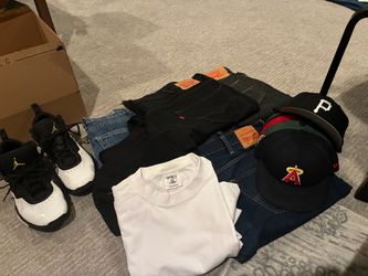 Levis, Hats, Jordans, T-shirts