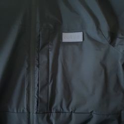 Guess Windbreaker