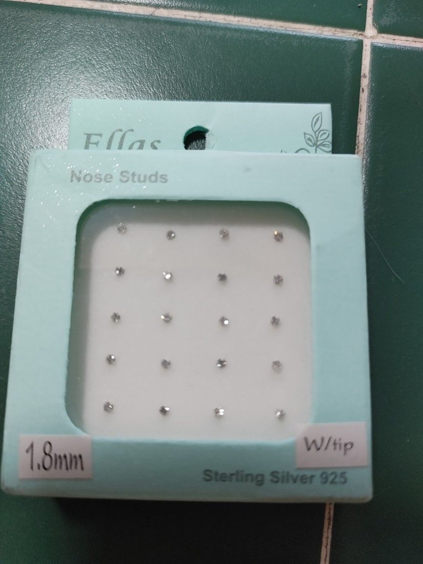 Sterling silver Rhinestones Nose Studs (Box)