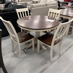 Whitesburg Round Dining Room Set Dining Table 4 Chairs 