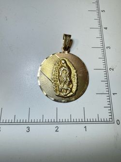 Vintage 14K Gold Our Lady of Guadalupe Virgin Mary Pendant Medal 2.6g