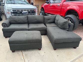 Sectional sofa couch  gray color
