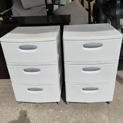 2 Gaveteros Plásticos 1x35$