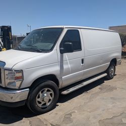 2014 Ford E-250