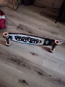 Globe longboard