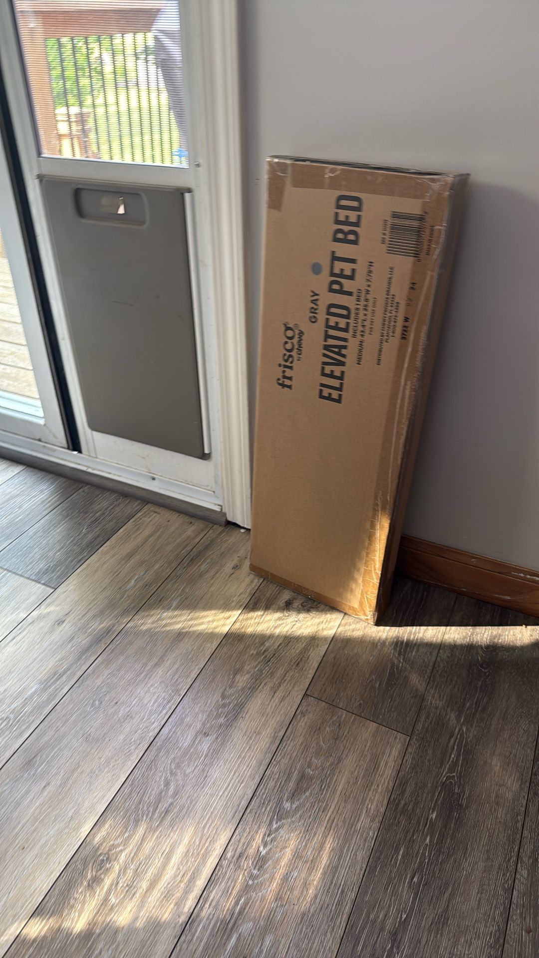 Elevated grey Pet Bed