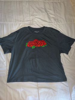 Rebellious One Rose Graphic T-Shirt XL