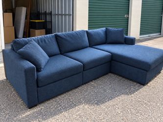 Sectional Couch