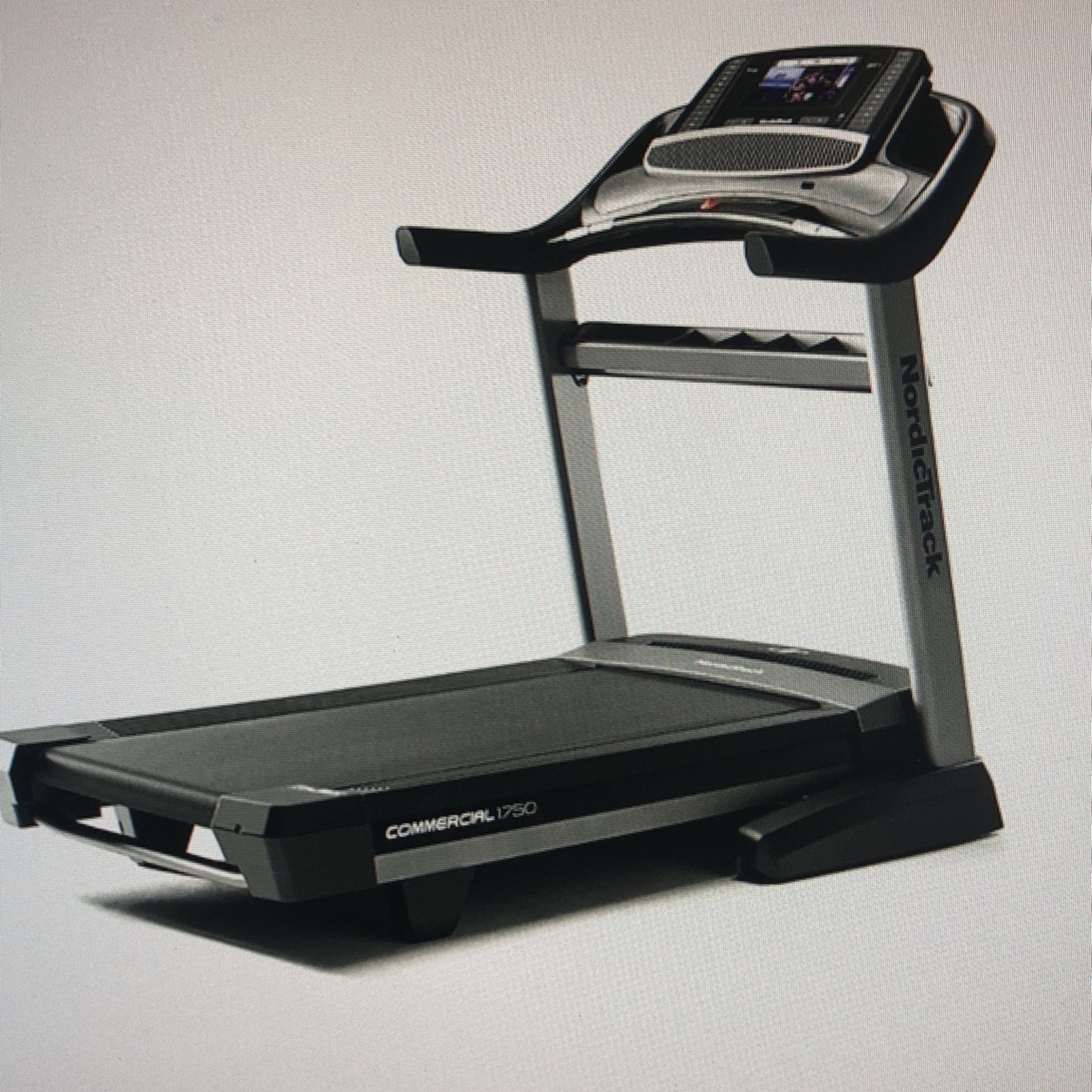 Treadmill - NordicTrack Commercial 1750 Treadmill - LIKE NEW!