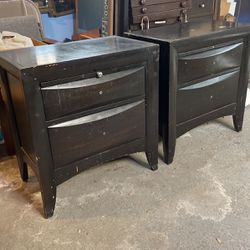 To Vintage Bedside Tables With Drawers 