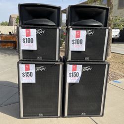 4 Peavey Speakers